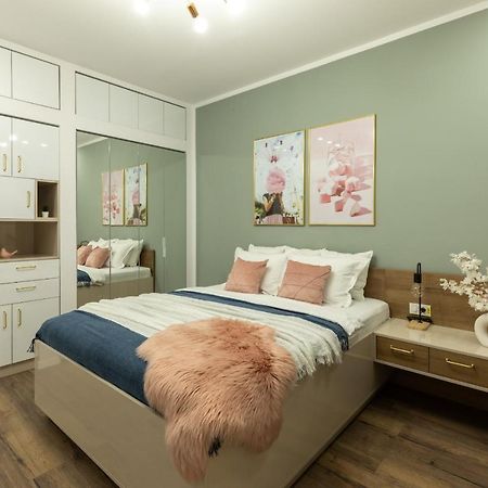 Dream Home - Prime Location 2Br Apt In 부쿠레슈티 외부 사진