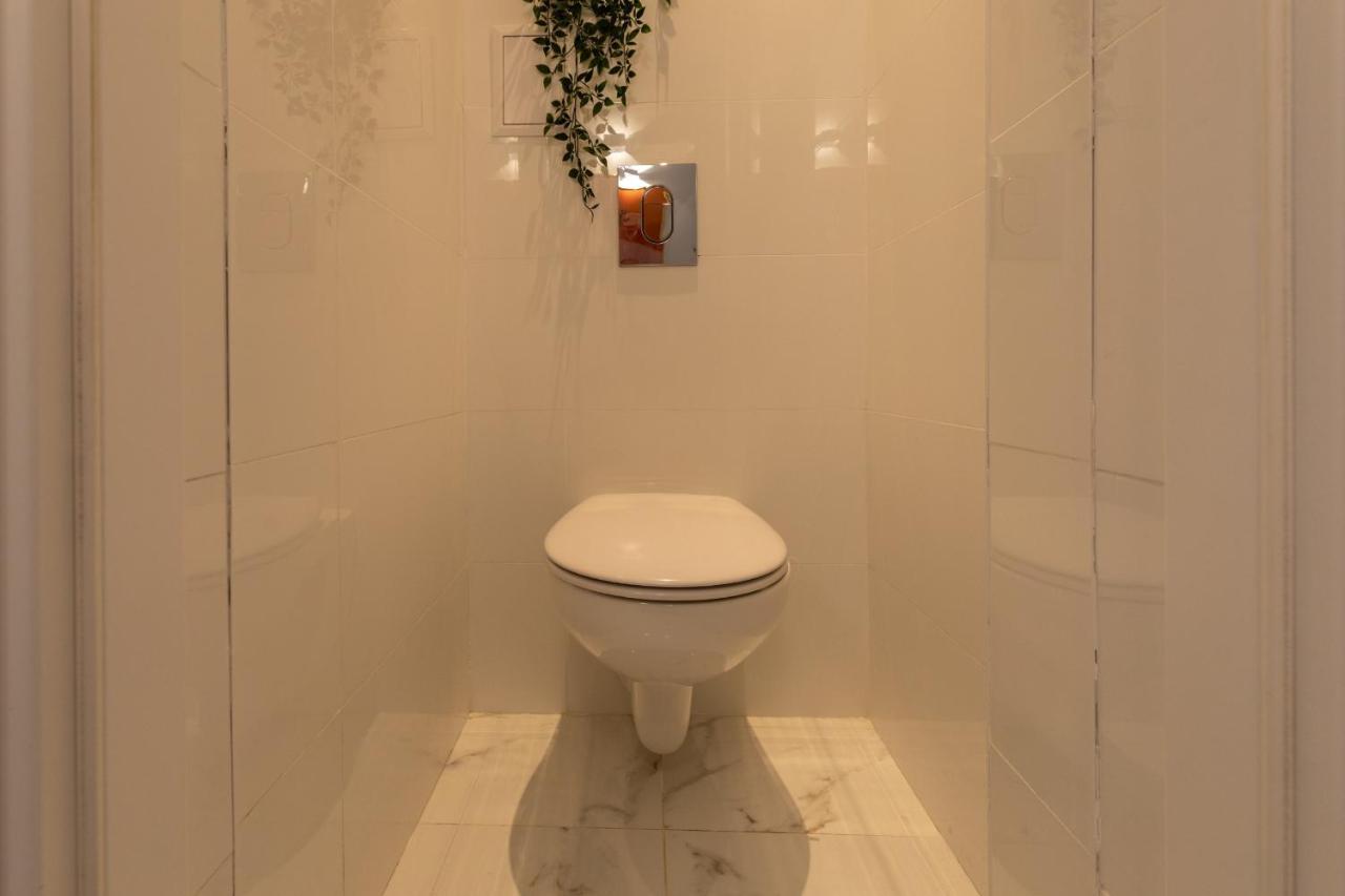 Dream Home - Prime Location 2Br Apt In 부쿠레슈티 외부 사진